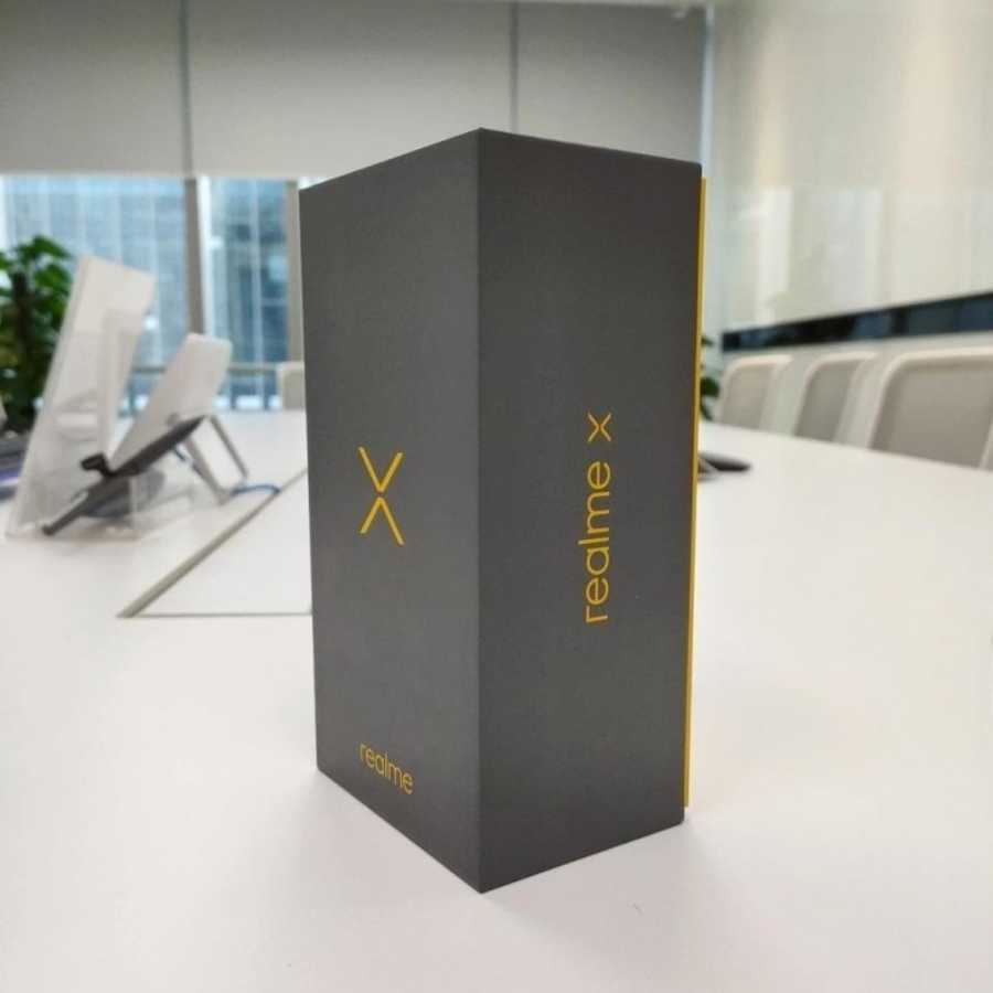 Realme X : le nouveau smartphone sans bordure est confirmé