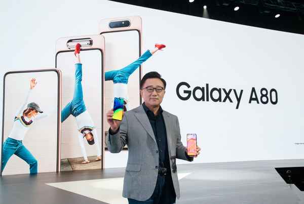 Samsung Galaxy A80: triple module photo rotatif